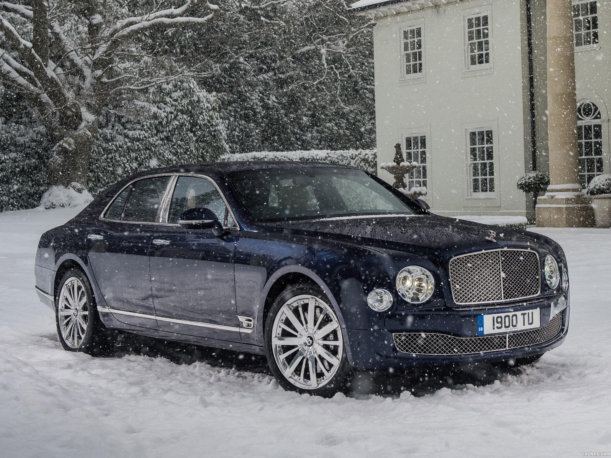 Бентли грей. Bentley Mulsanne 2014. Bentley Mulsane 2013. Bentley Mulsanne Grand Limousine. Машина в снегу Бентли.