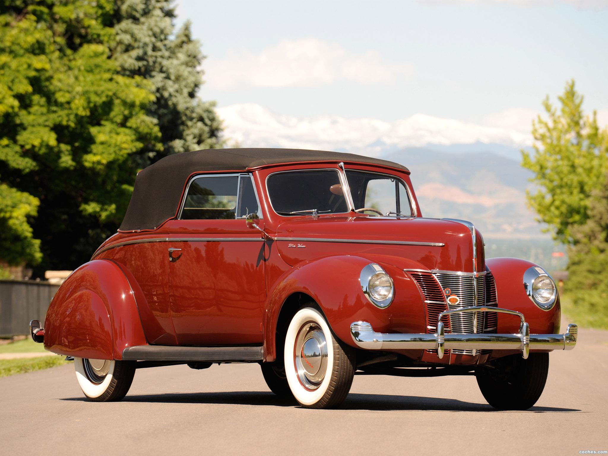 1940 Ford deluxe convertible coupe #6