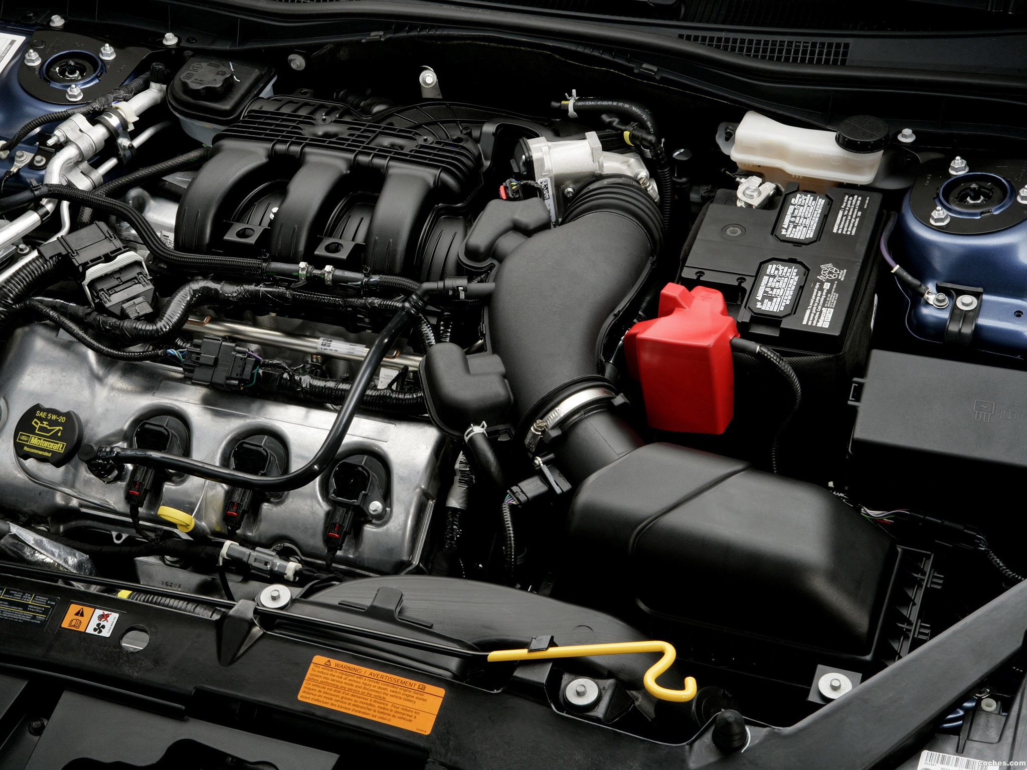 Двигатель на автомобиле является. Ford Fusion 2013 1.6 engine. Motor Ford Fusion 2013. Ford Fusion 2013 15 мотор. Ford Fusion 3 v6.
