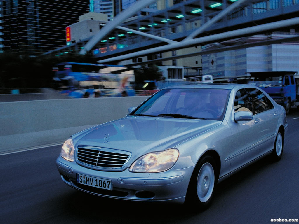 Мерседес бенц 2000 года. Mercedes-Benz s500l. 1998 — Mercedes-Benz s-class (w220). Мерседес 220 s500l. Mercedes Benz s500 2000.