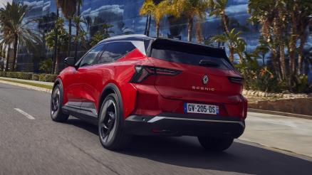 Featured picture of Renault Scenic E-Tech Iconic 2024